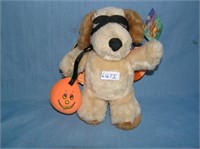 Vintage Russ Berrie trick or treat plush toy