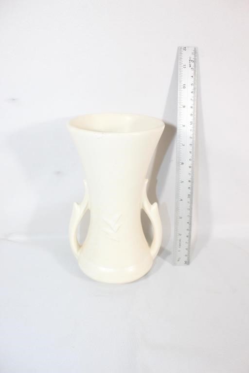 Vtg McCoy USA Pottery Double Handled Vase