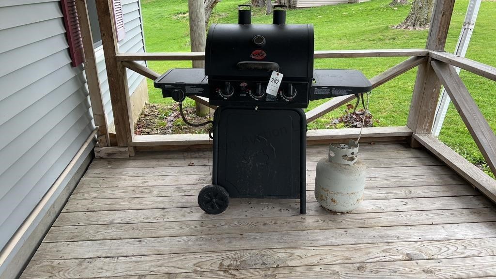 Char-Griller Pro Grill W/ Extra Propane Tank