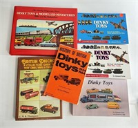 ASSORTMENT OF DINKY BOOKS / GUIDES