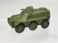 VINTAGE DINKY TOYS 676 ARMOURED PERSONNEL CARRIER