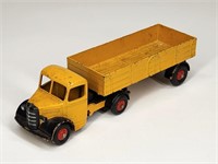 DINKY TOYS 409 BEDFORD ARTICULATED LORRY TRUCK