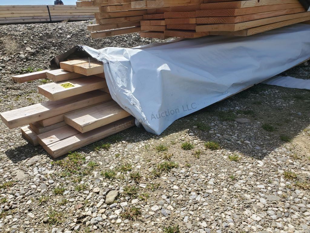 Mixed Lot Of Lumber Used