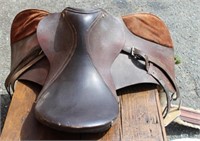 English Dubin Leather Riding Horse Saddle