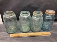 4 vintage jars
