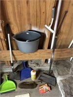 Dust Pans ~ Brooms & Wash Bucket Grp