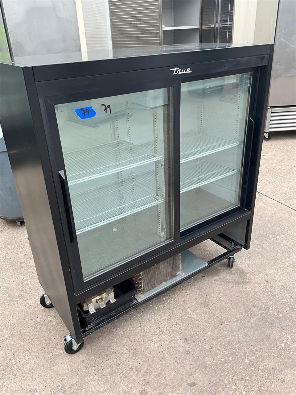 True GDM-41 commercial refrigerator