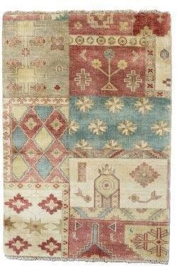 Handknotted Rug. 3 x 5 India all wool