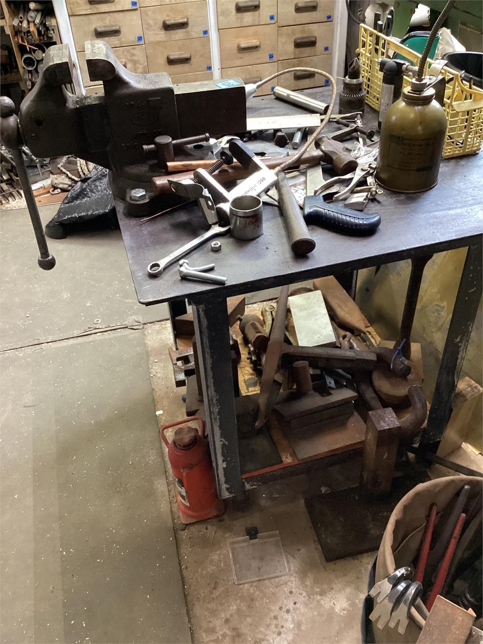 Metal worktable with large vise lot