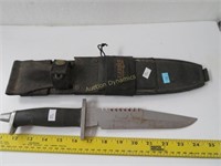 Gerber Fixed Blade Knife w/ Sheath