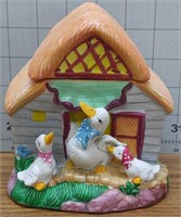 Ceramic duck/goose trinket box