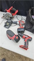 Skill tool set 2- batteries and charger  works