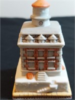 New London Ledge Lighthouse Figure Lefton China