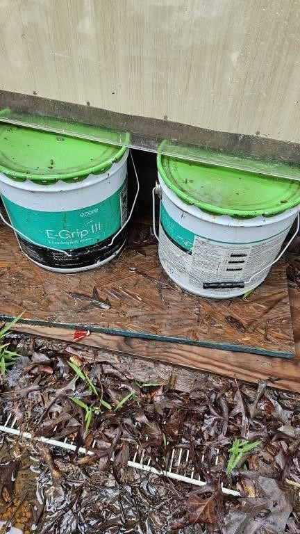 2 bucket  e grip flooring adhesive