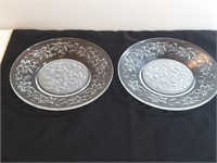 2pc Plates Princess House Fantasia Pattern Frosted