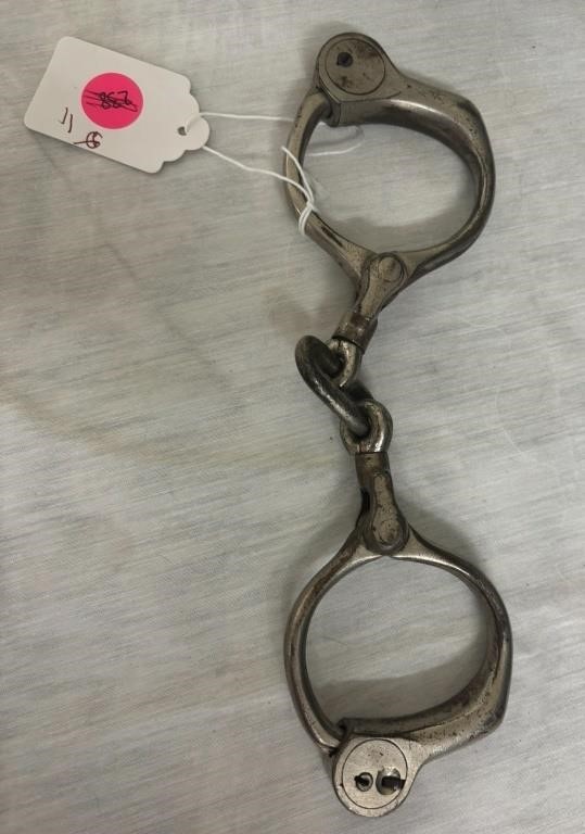 1950's Lexington police handcuff no key