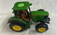 john Deere tractor (plastic)