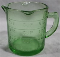 Green Glass Measuring Cup 3.5x4.5