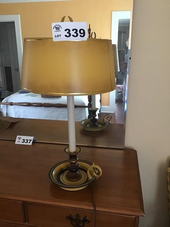 RETRO TABLE LAMP