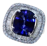 14kt Gold 8.19 ct Cushion Sapphire & Diamond Ring