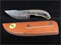 7.5" Damascus Knife with Case
