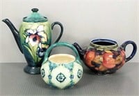 2 Moorcroft England decorated teapots (1 missing
