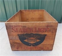 Diamond Matches Searchlight Wood Box