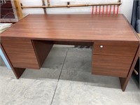 4 Drawer Desk 60 X 30 X 29.5 " Tall