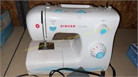 Singer Simple Sewing Machine (USED)