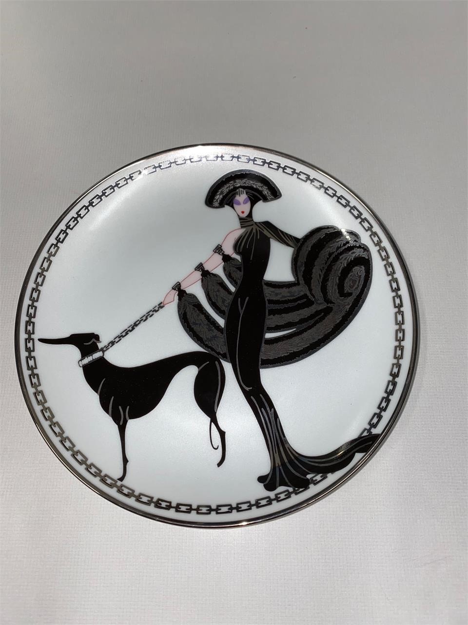 HOUSE OF ERTE COLLECTABLE PLATE