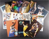 (13) MIXED SHAQUILLE O'NEAL TRADING CARDS