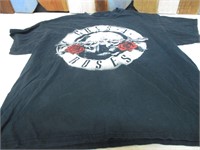 Guns & Roses Sz XL T-Shirt