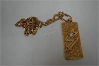 Gold Pendant & Chain