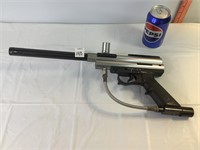 Spyder Semi Auto Cal .68 Paintball Gun