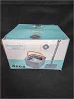 M17 Spin Mop & Bucket Set with 3 Cloths Wringing