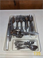 LARGE SET OF STAINLESS FLATWARE