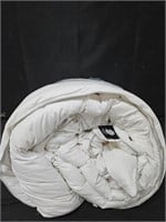 White feather down comforter. Size unknown