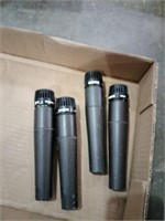 4  dynamic SHURE SM 57 microphones