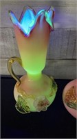 2 Vintage Victorian Art Glass Vases Inside Glows 7