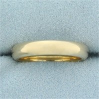 Womans Wedding Band Ring in 14k Yellow Gold