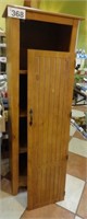 Wood Display Shelf w/Door (Detached)