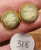 Wedgwood Earrings, VanDell, 1/20 12Kt, GF