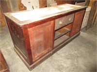 7' Tile Top Store Counter
