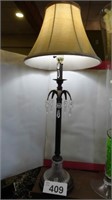 Vintage Lamp w/Shade