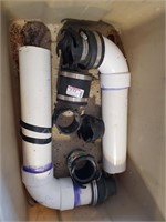 1 Tote Of Various Trailer Hoses And Connections