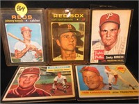 Lot of Vintage Baseball Cards - Bench