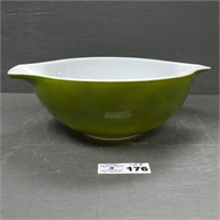Green Pyrex Cinderella Mixing Bowl