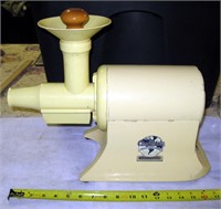 Vtg The Champion Worlds Finest Juicer - Works!