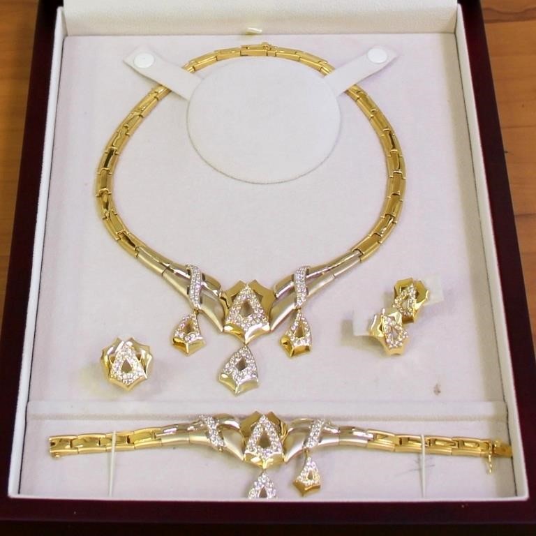 5 Piece Jewelry Set Ring Earrings Necklace Bracele