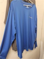 XXL UNDER ARMOUR SL HOODIE, AND COLUMBIA LS